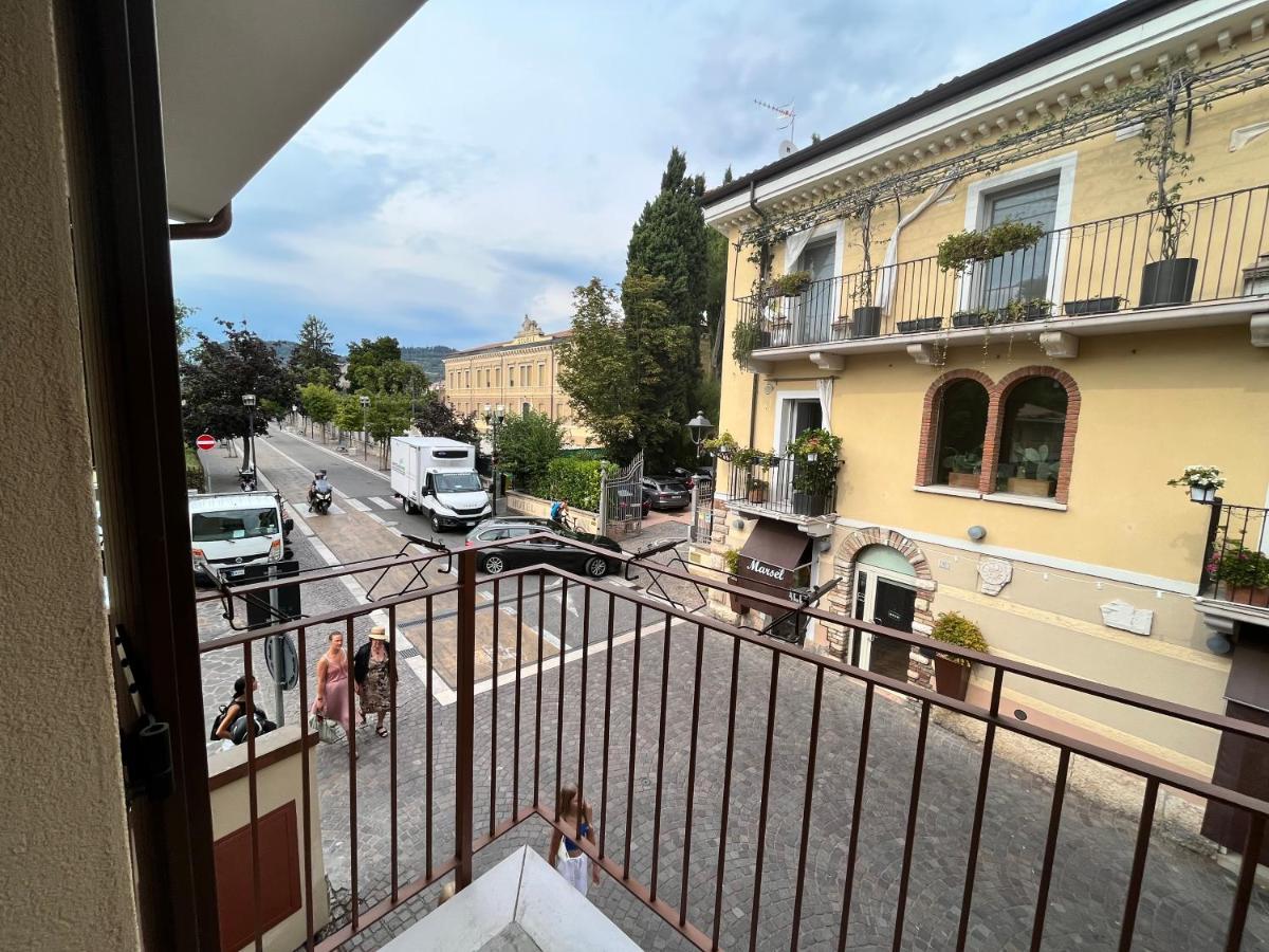 Dante Alighieri Apartment Bardolino Exterior photo
